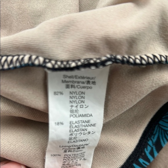 Floral Halter tankini top - Picture 4 of 5